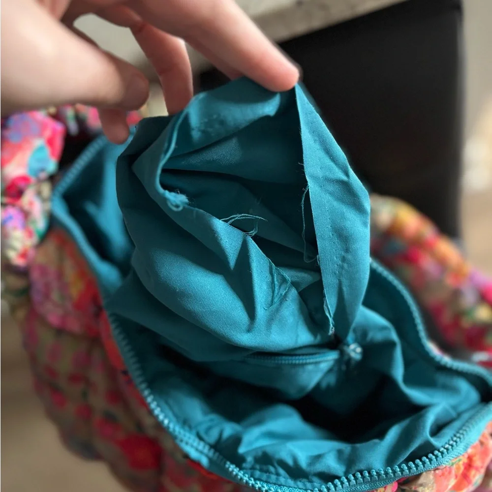 Natural Life Puffy Bag - Picture 12 of 15